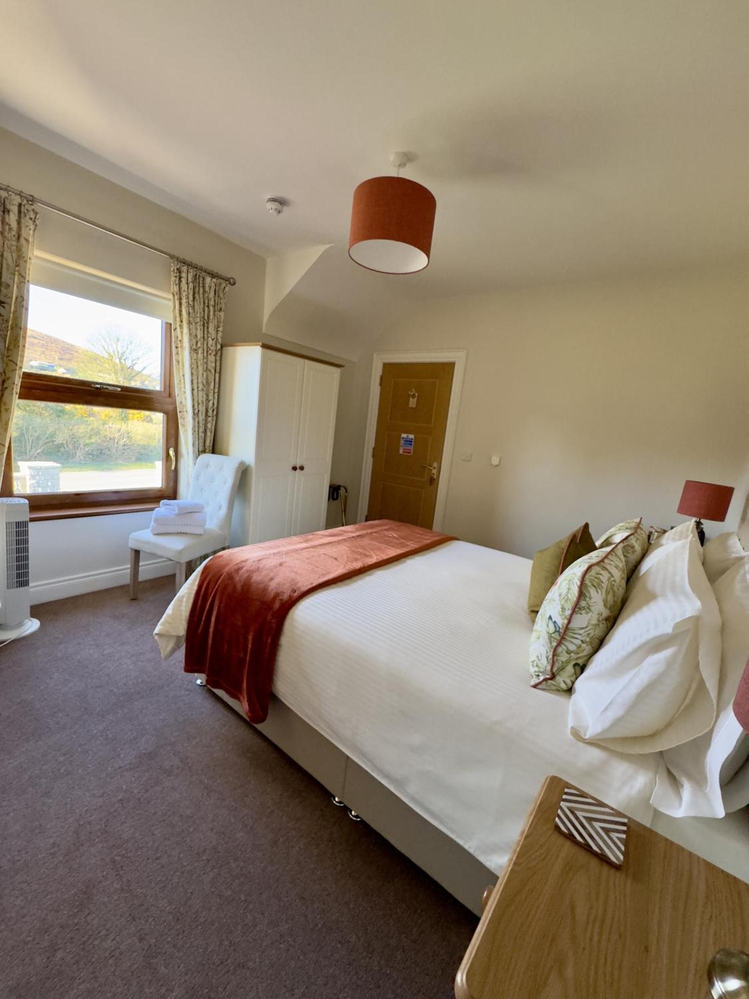 Mourne Country House Bed And Breakfast Kilkeel Room photo