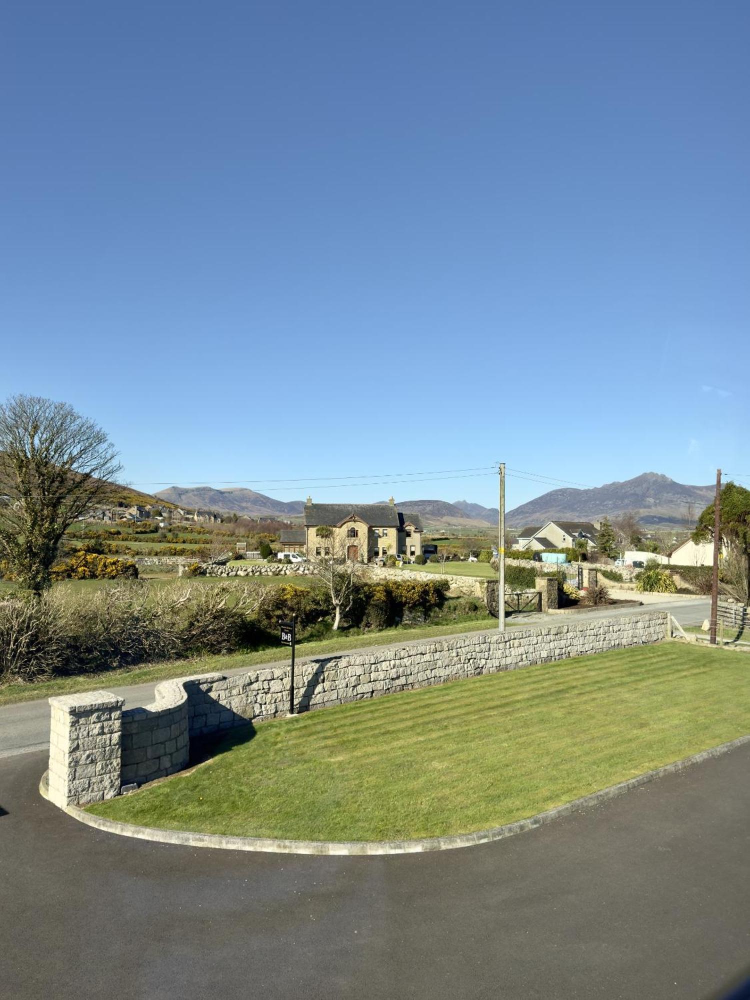 Mourne Country House Bed And Breakfast Kilkeel Room photo